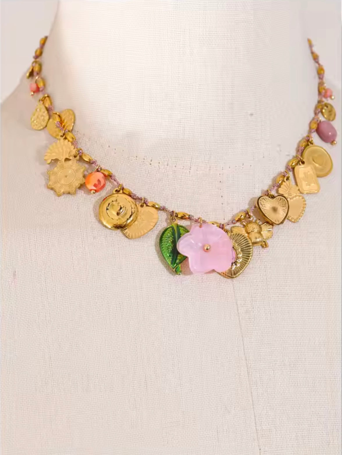 Flower charms🌸