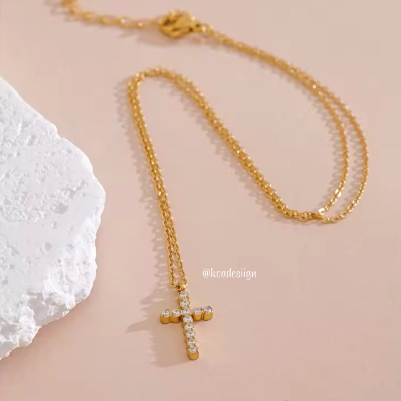 Faith necklace ✝️💧